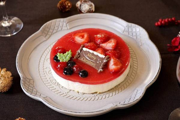 チーズケーキ専門店「フォルマ」のクリスマスケーキ2020、いちご×マーブル模様のケーキなど