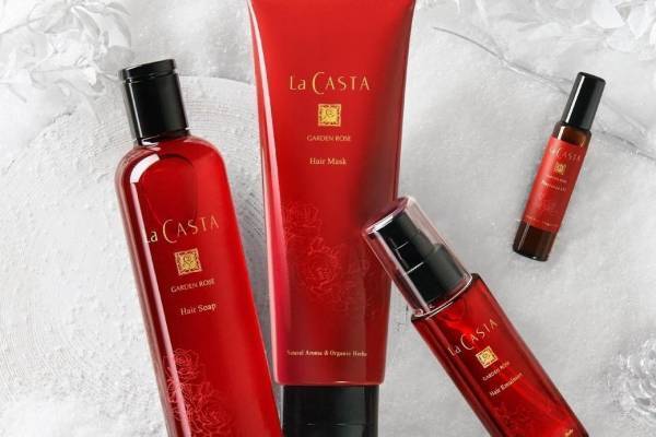ラ・カスタ2020年クリスマスコフレ、“ローズ香る”「ガーデンローズ」のヘアケアセット