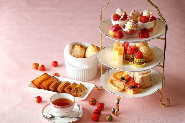 ウェスティンホテル東京の"苺尽くし"アフタヌーンティー、甘酸っぱい香り漂うスイーツ＆ティー
