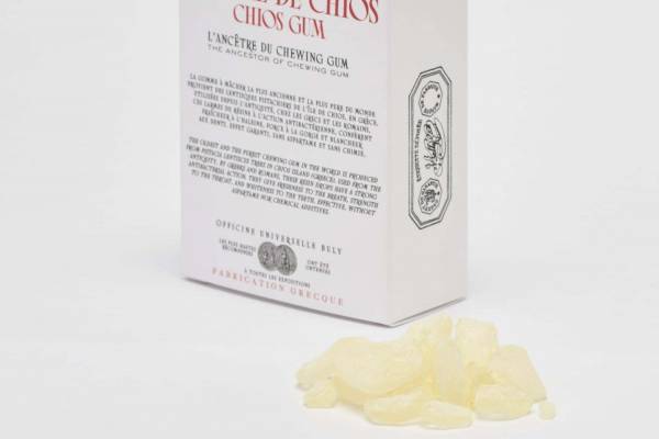 オフィシーヌ・ユニヴェルセル・ビュリー「キオス・マスティハ」“世界最古”の天然歯磨きガム