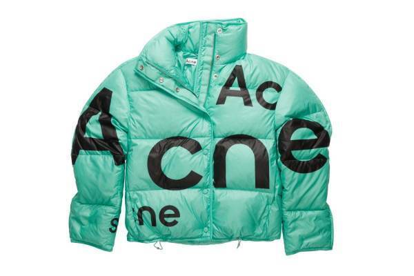 アクネ ストゥディオズ 新作ダウンジャケット - リサイクルダウン使用、“デストロイロゴ”プリントも