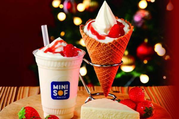 ミニストップのソフトクリーム専門店「ミニソフ」苺×レアチーズの“飲む”パフェ&ソフトクリーム発売