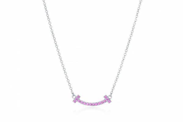 「ティファニー T」から日本限定ペンダント&ウォッチ、ピンクサファイヤのT スマイルモチーフ