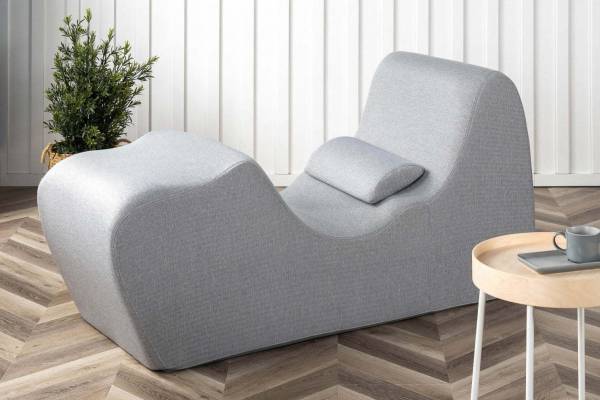 グローバル家具ブランド「ジヌス」日本上陸“無重力感覚”ソファや“マシュマロ”マットレスなど展開