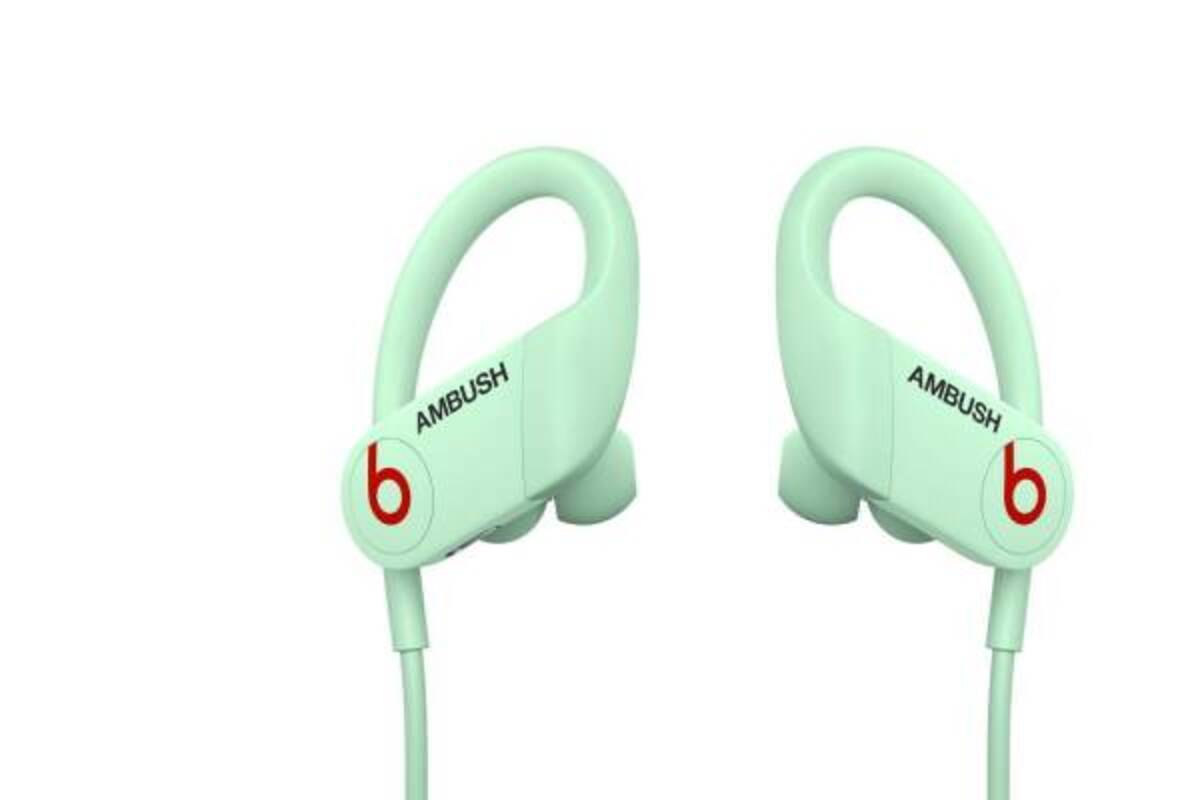 アンブッシュ×beatsのコラボイヤホン、暗闇で光る「Powerbeats  