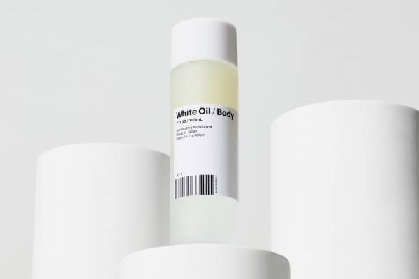 ACP「白いオイル」のボディ用が誕生、“むっちりなめらか”透明美肌へ