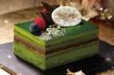 神楽坂 茶寮の抹茶クリスマスケーキ「京抹茶のガトーオペラ」抹茶とチョコが引き立て合う和ケーキ