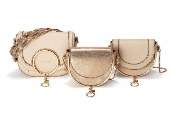 シーバイクロエ"光の都・パリの夜"テーマの新作、チャーム付バッグやゴールドグリッターミニ財布