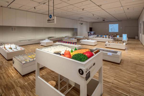 「デザインあ展」愛知・豊田市美術館で、“デザインの思考”を五感で辿る体験型アート展覧会