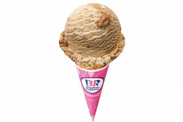 サーティワン新作「メルティ シュトーレン」ナッツ×スパイス風味のアイス、レーズン＆クルミをミックス