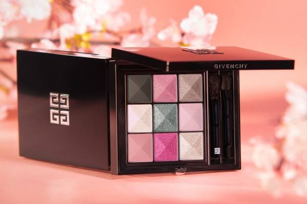 ジバンシイの春コスメ2021、“夜明けの空”と“可憐な桜”の色を再現したアイシャドウとリップ