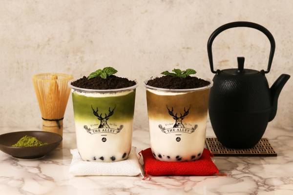 ジ アレイから抹茶＆ほうじ茶「盆栽タピオカラテ」ココアチップとミントをトッピング