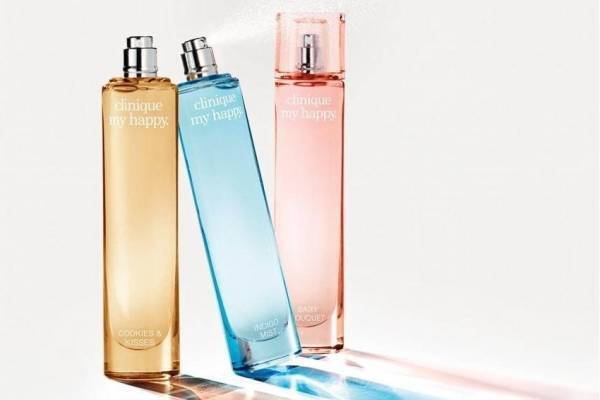 クリニークのフレグランス「マイ ハッピー」新作“焼きたてクッキー”の香り、花畑着想のフローラルも