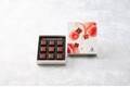 ル ショコラ ドゥ アッシュ2021バレンタイン、苺や桃の“シズル感”を表現したボンボンショコラ