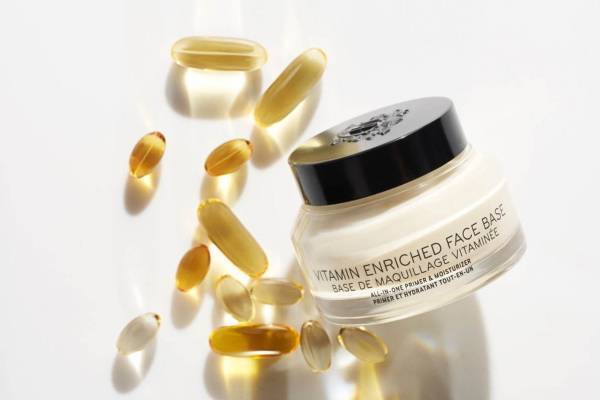 ボビイ ブラウン“肌のサプリ”アイクリーム「ビタエンリッチド アイ ベース」下地効果も