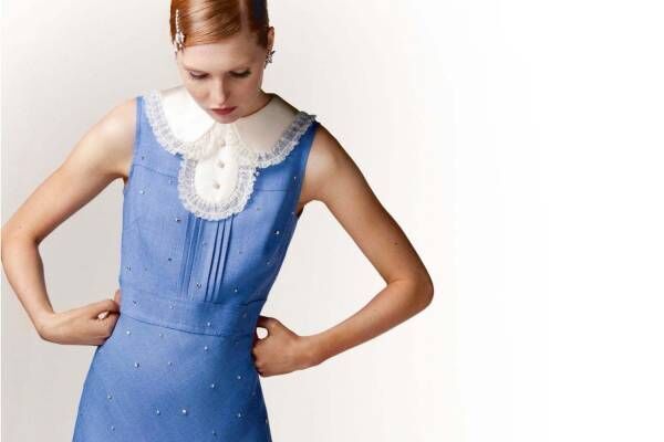 ミュウミュウ、ヴィンテージアイテムをリメイクした“1点物”ドレス - 青山店で全8種類発売