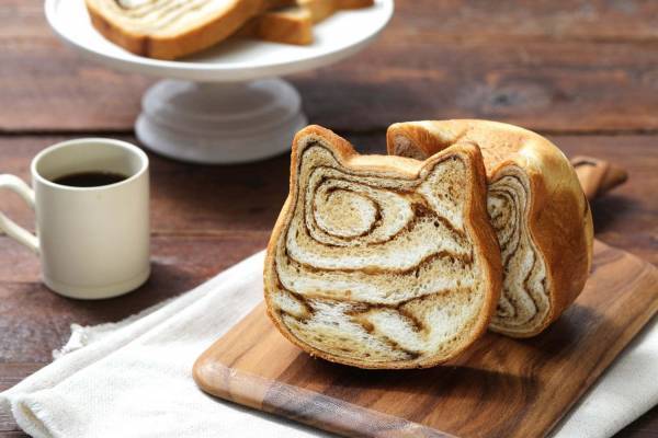 ねこ型高級食パン専門店「ねこねこ食パン」に“ティラミス”の新作、ほろ苦コーヒー×濃厚マスカルポーネ