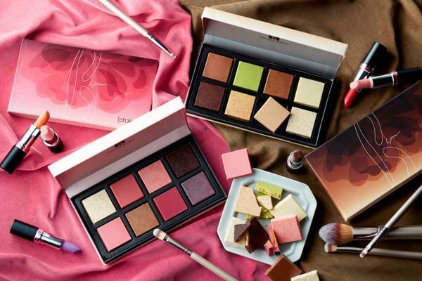 セバスチャン・ブイエ“まるでコスメ”なバレンタインチョコ、アイシャドウ&リップの華やかモチーフ