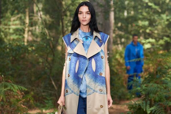 バーバリー 2021年春夏ウィメンズコレクション - 循環する自然の織り成す物語