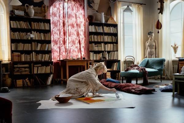 映画『TOVE/トーベ』“ムーミン”の原作者 トーベ・ヤンソンの半生を描く&作品誕生秘話も