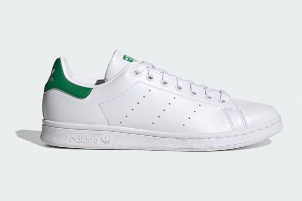 アディダス オリジナルスのスニーカー「スタンスミス」が進化、リサイクル素材使用のサステナブルモデルも