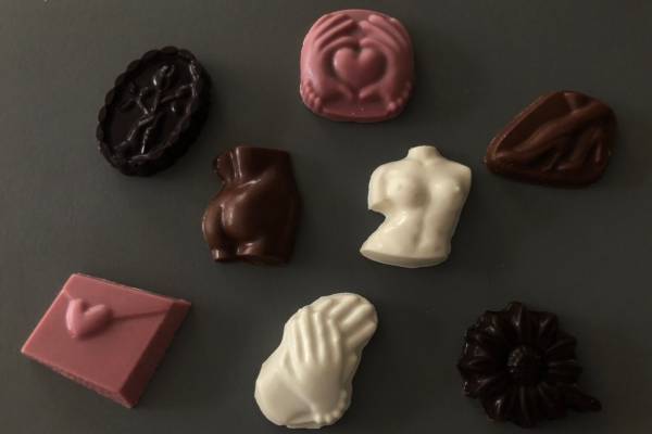 “大人可愛い”チョコレート「フィリー」ミロのヴィーナスや可憐なパンプスがモチーフ、新宿・表参道で販売