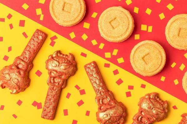 ラッシュ新年を祝すラッキーモチーフバスグッズ、“ドラゴン”バブルバー＆“金貨”シャンプー