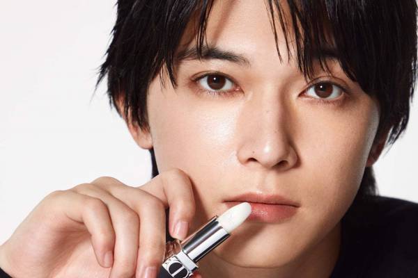 ディオール“サテンのように艶めく”新作リップバーム「ルージュ ディオール バーム」吉沢亮も使用