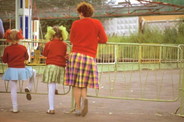 アニエスベー国内初の写真個展「5 days in Moscow, 1987」青山で開催