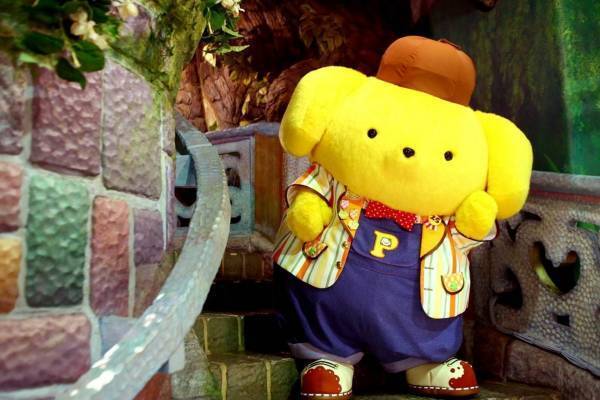 サンリオピューロランドのポムポムプリン25thイベント、“ポムポムプリンづくし”ルーム＆限定スイーツ