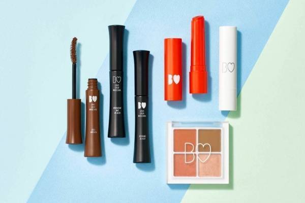 吉田朱里のビー アイドル初の“神マスカラ”誕生、「つやぷるリップ＆THE アイパレ」に新色