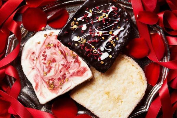 高級食パン専門店・嵜本からバレンタイン限定「半熟ラスク」外サク＆中ジュワの新食感