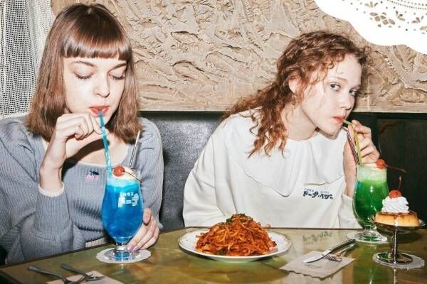 ネオ喫茶 不純喫茶ドープ ナポリタン クリームソーダがファッションに ヘザーとコラボ 21年1月30日 ウーマンエキサイト 1 2 ネオ喫茶 不純喫茶ドープ ナポリタン クリームソーダがファッションに ヘザーとコラボ 21年1月30日 ウーマンエキサイト 1 2