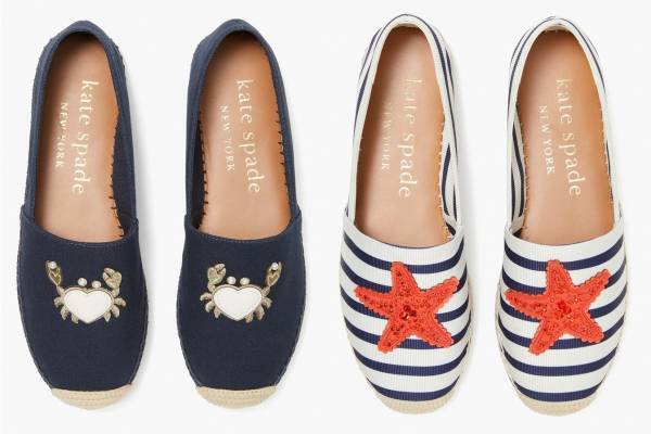 ケイト・スペード2021年春の新作シューズ、“蟹やヒトデ”のエスパドリーユ&水玉サンダルなど