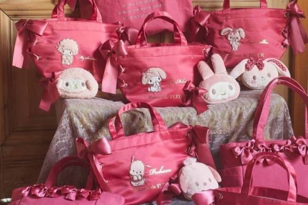 メゾン ド フルール×サンリオ「ピンクマニア」“あざと可愛い”マイメロディやシナモロールバッグ