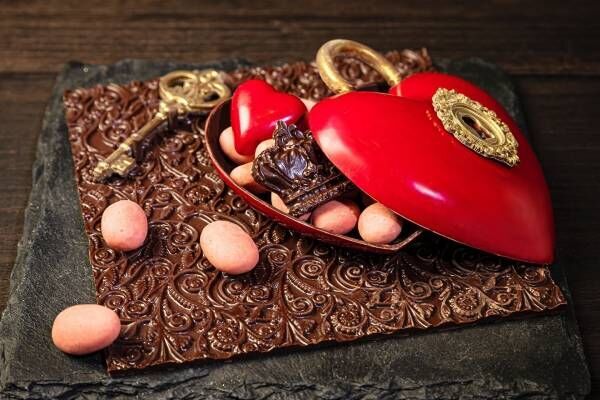 鍵 モチーフのハート型バレンタインチョコ ザ プリンスギャラリー 東京紀尾井町で 21年2月4日 ウーマンエキサイト