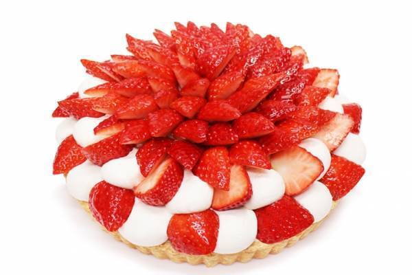 カフェコムサの銀座店限定いちごケーキ - 希少な“姉妹いちご”あまりん＆かおりんを使用