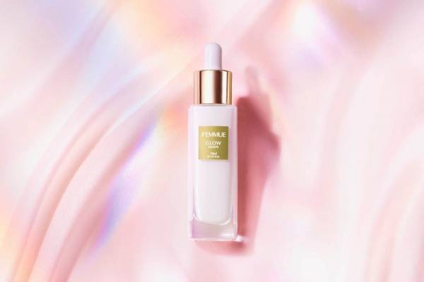 ファミュ新美容液「グロウドロップス」艶と透明感のある“水光肌”へ、全国コスメキッチンなど限定