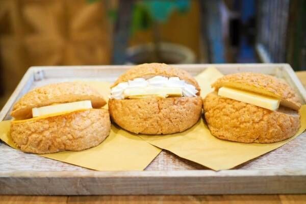 横浜ル・ミトロン「台湾メロンパン」カリッとメロンパンに厚切りバターやチーズをサンド