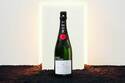 モエ・エ・シャンドンのシャンパン「モエ アンペリアル」アンブッシュのデザイナー・YOONとコラボ