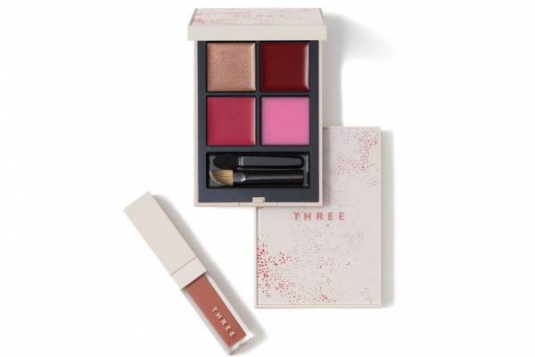 THREEさくら色リップ＆アイパレットコフレ、桜咲く“春の情景”パールネイルも