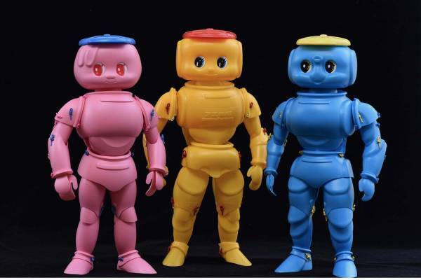 「フエキフィギュア」にウサギ&ゾウの新作、“どうぶつのり容器10個を繋げた”渾身のフィギュア