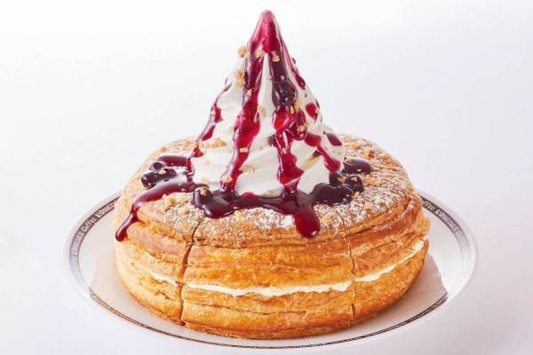 コメダ珈琲店「シロノワール フロマージュベリー」とろ～りブルーベリーソース＆濃厚クリームチーズ