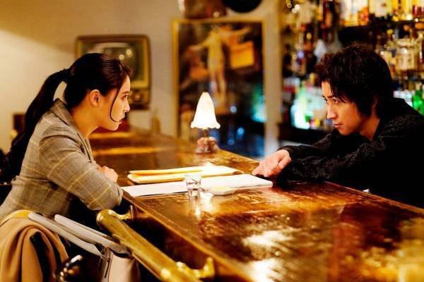 映画『鳩の撃退法』主演・藤原竜也が天才小説家に、観客参加型謎解きエンター＜転＞メント