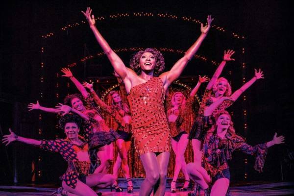 ブロードウェイミュージカル『キンキーブーツ』全国映画館で上映、トニー賞受賞の名作が日本上陸