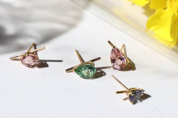 トモコ フルサワ ジュエリー“春色”ジェムストーンの新作ピアス＆“砂糖菓子のような”リングも