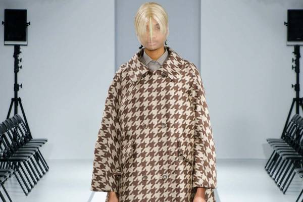 アンリアレイジ 2021年秋冬コレクション - “天と地”がひっくり返ったら？