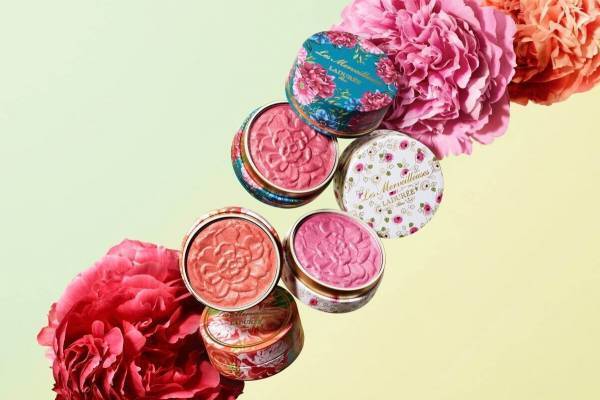 レ・メルヴェイユーズ ラデュレ21年夏コスメ、“ピオニー”チークを宝石箱風ボックスに