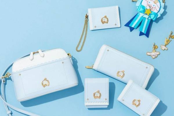 サマンサタバサプチチョイス、サンリオ「シナモロール」が“王子様”に変身した財布＆バッグ