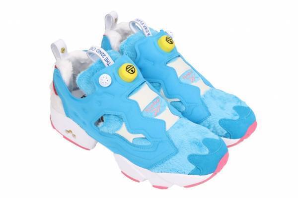 リーボック×ドラえもんのスニーカー「インスタ ポンプフューリー」四次元ポケット付きアッパー